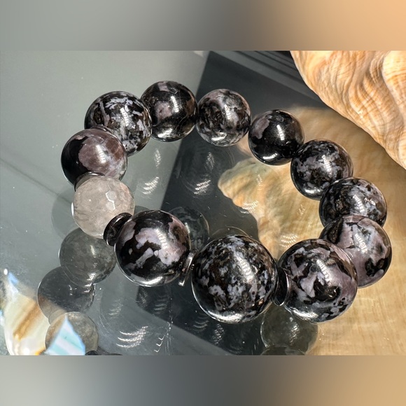 INDIGO GABBRO + GREY RUTILATED QUARTZ   STONES NATURAL BRACELET 7 - Picture 7 of 15